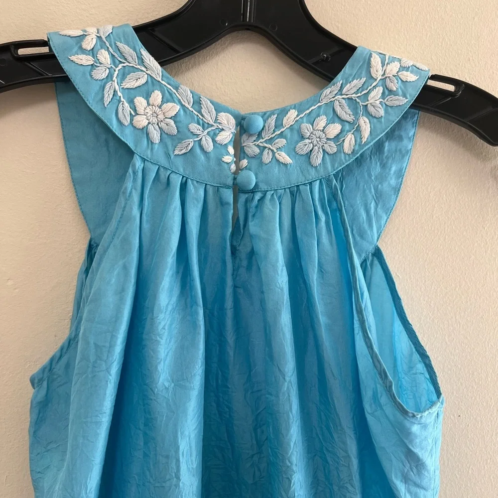 Blue Sleeveless Dress with White Embroidery by calypso st Barth - Picture 6 of 7